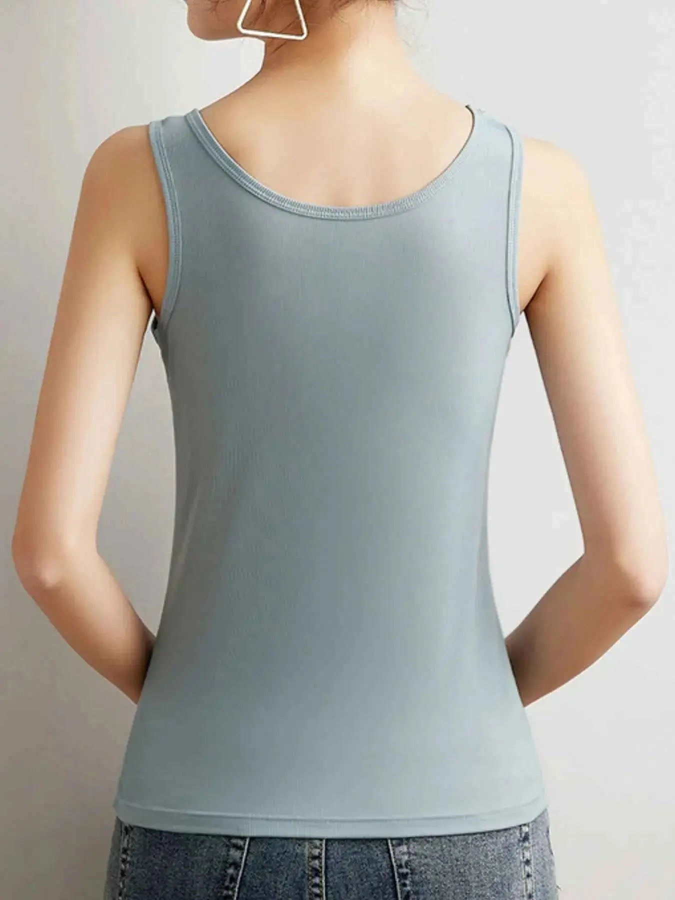 Plus Size Ribbed Scoop Neck Tank Top