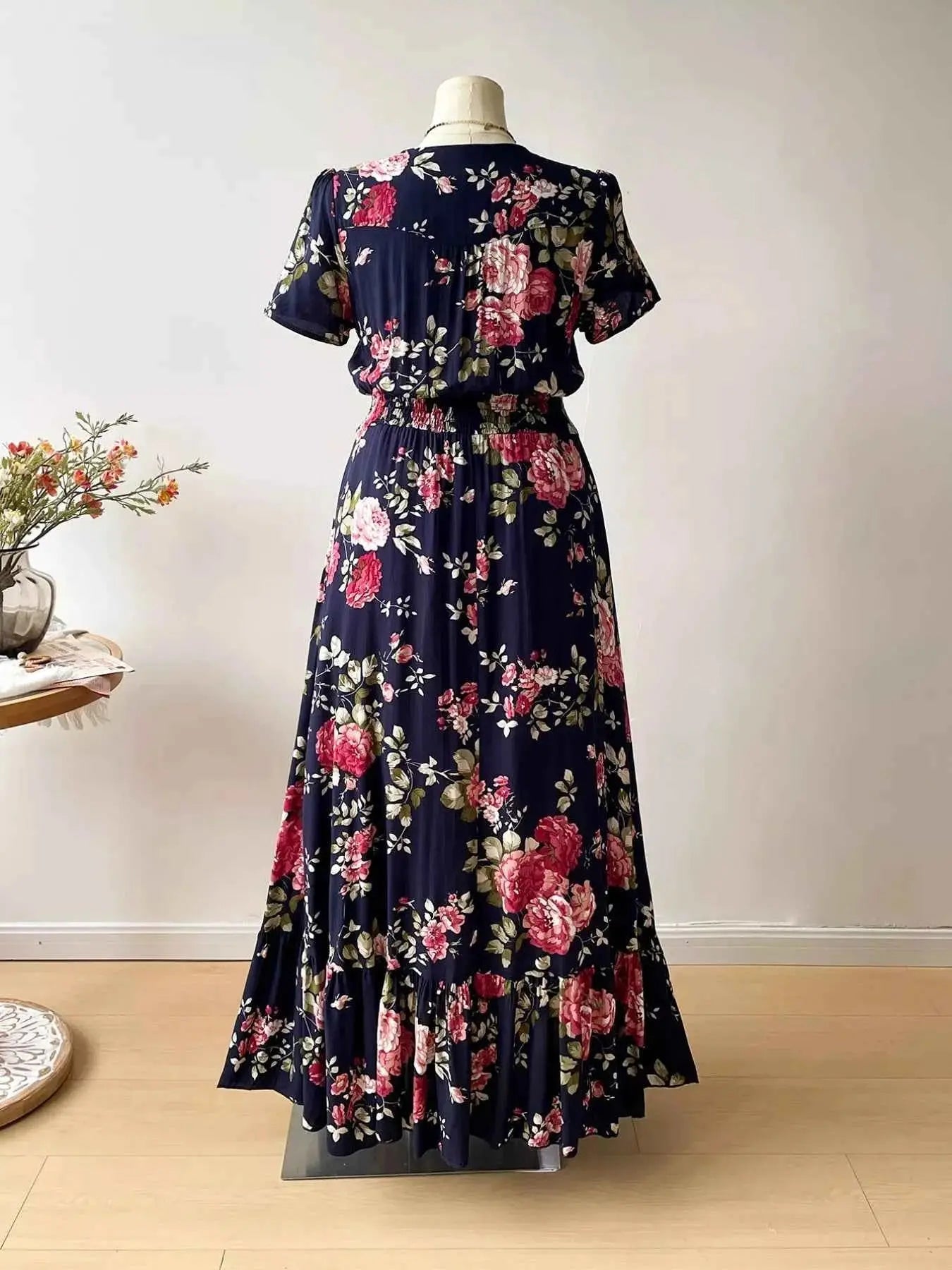 Plus Size Floral Print Short Sleeves V-Neck Dress