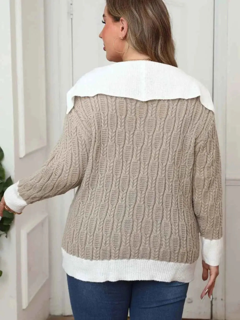 Plus Size Contrast Trim Collared Neck Sweater