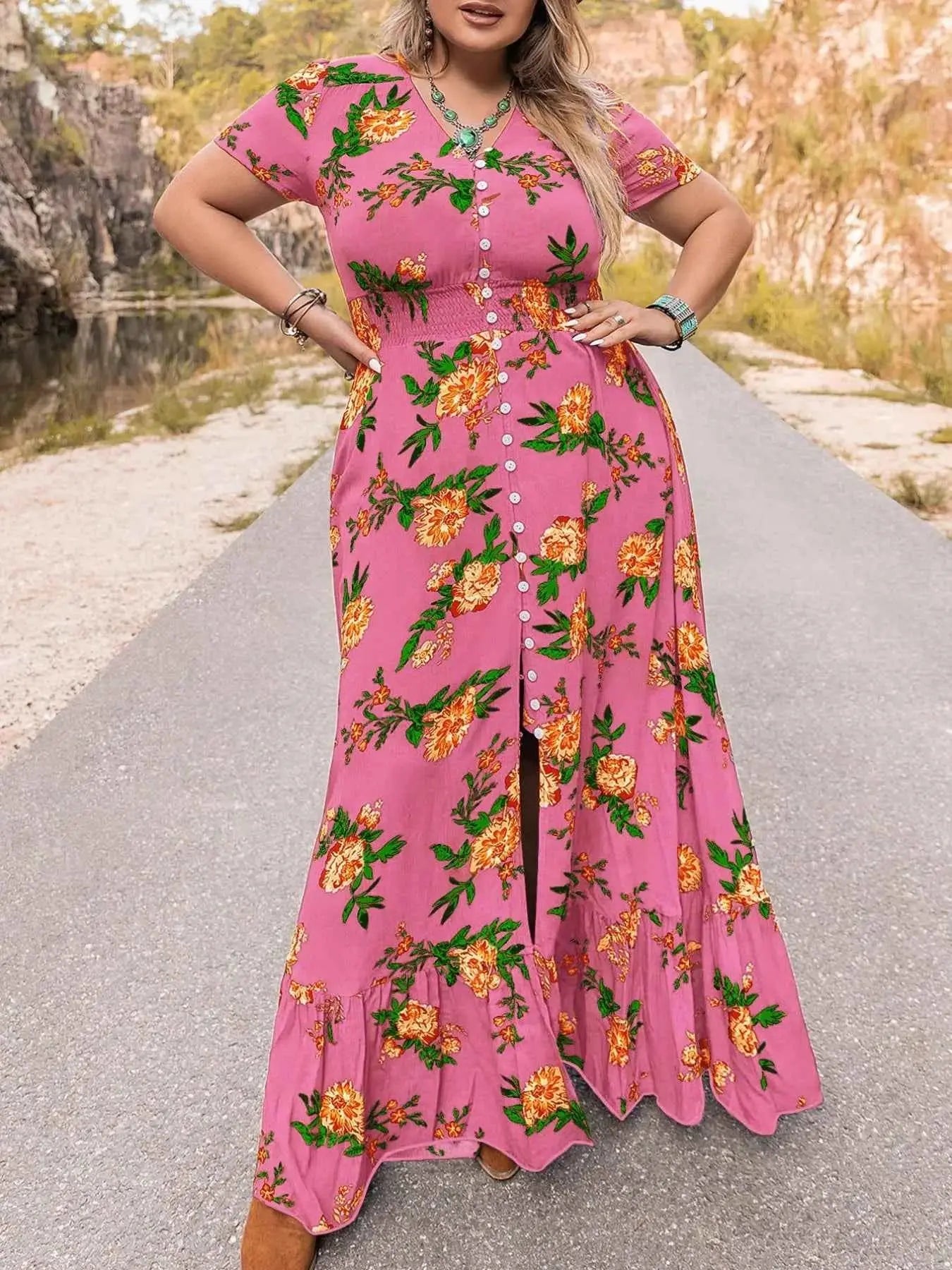 Plus Size Floral V-Neck Short Sleeve Maxi Dress