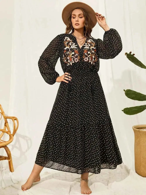 Plus Size Embroidered Tassel Balloon Sleeve Dress