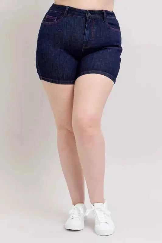 Judy Blue Plus Size HW Heart Shaped Pkts & Red Contrast Thread Denim Shorts