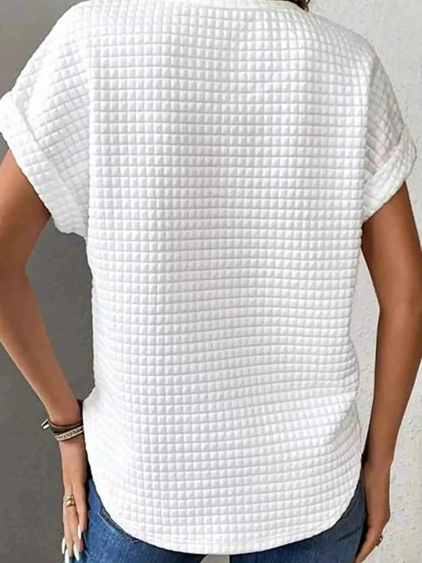Plus Size Textured Round Neck Short Sleeve Top