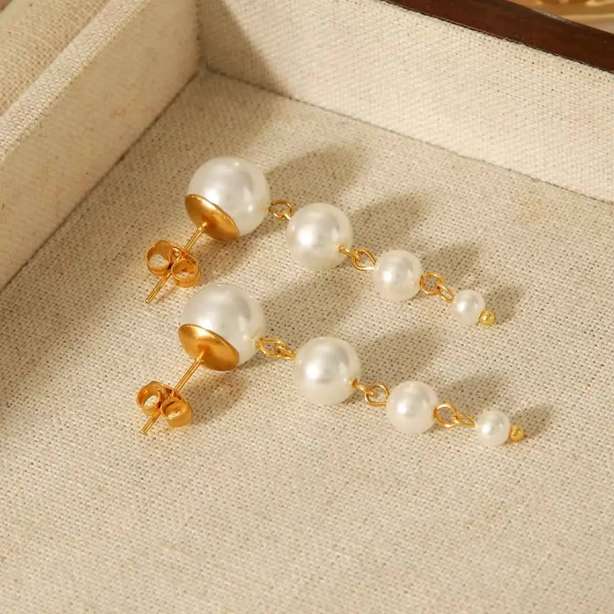 Synthetic Pearl Drop Chain Earrings with Gold Accents