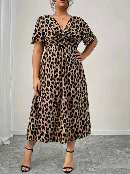 Plus Size Twisted Front Leopard Short Sleeve Dress