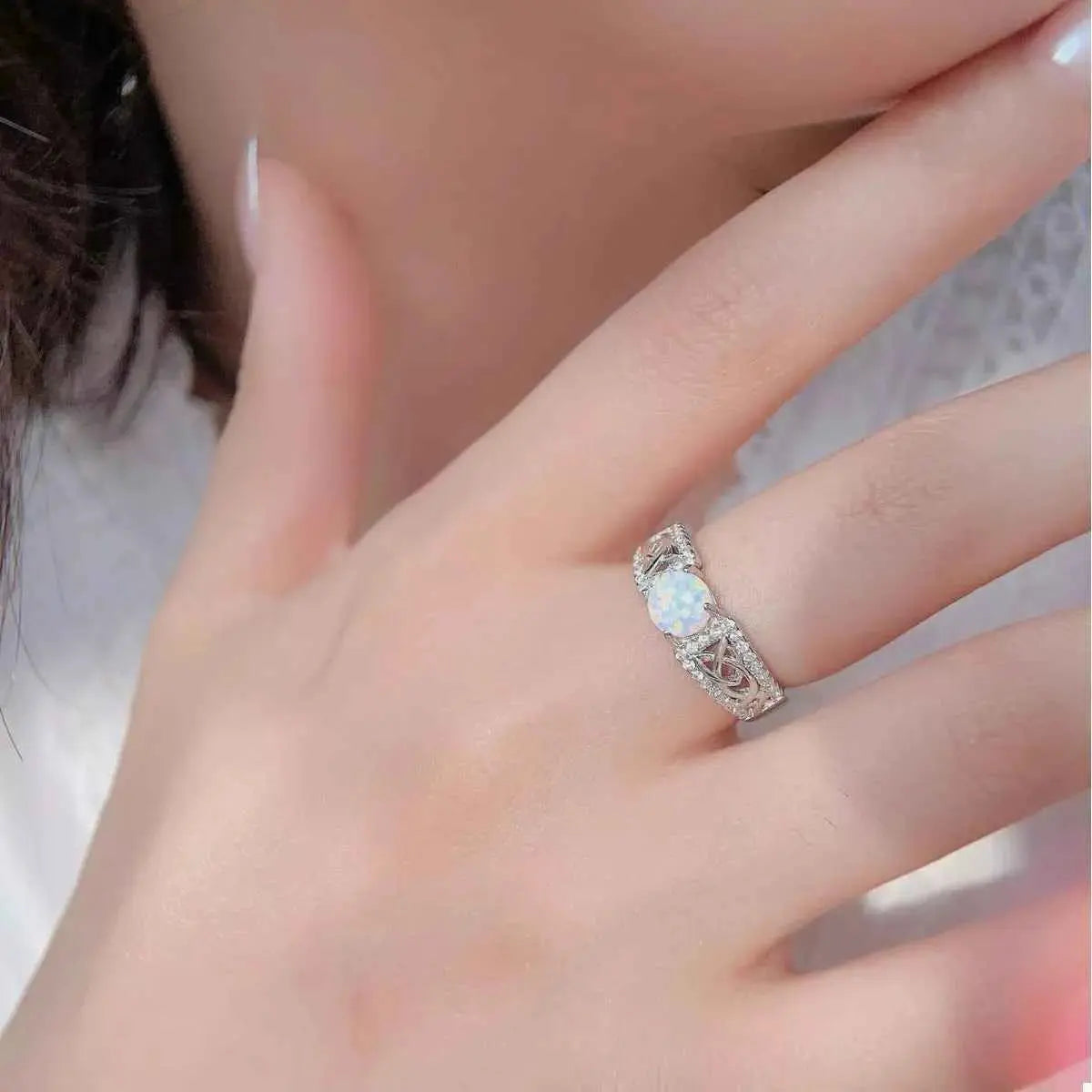 925 Sterling Silver Moonstone Ring