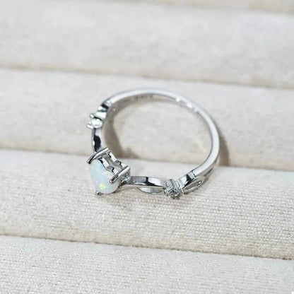925 Sterling Silver Heart-Shaped Ring
