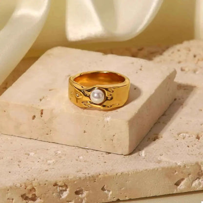 18K Gold-Plated Pearl Ring