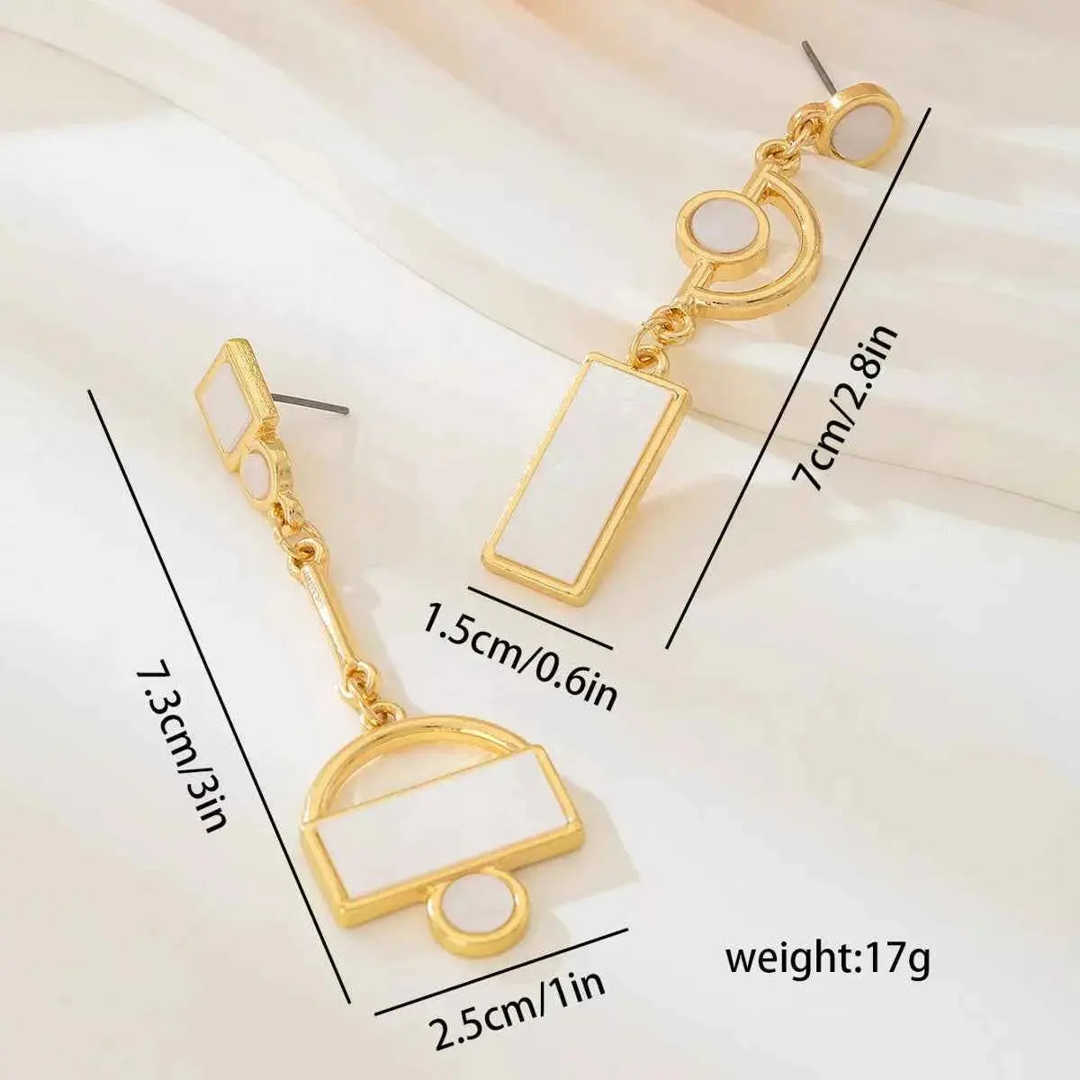 Geometric Gold Chain Drop Earrings