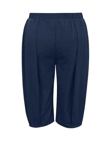 Plus Size Wide Leg Pleated Detail Cropped Pants