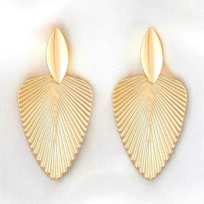 Alloy Textured Earrings