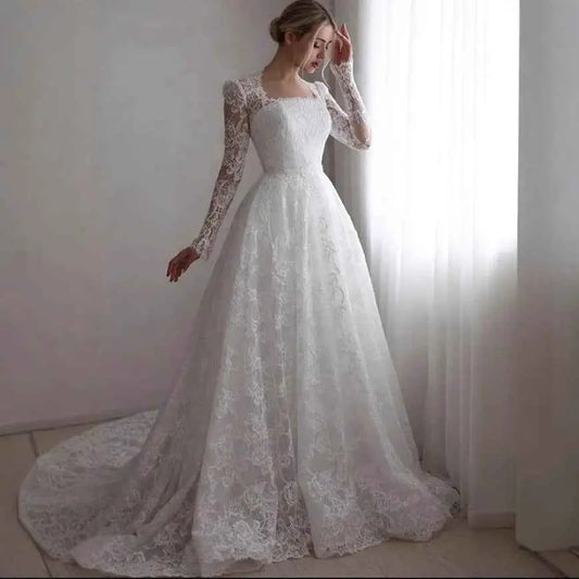 Plus size Embroidered Long Sleeve Trailing Wedding Dress