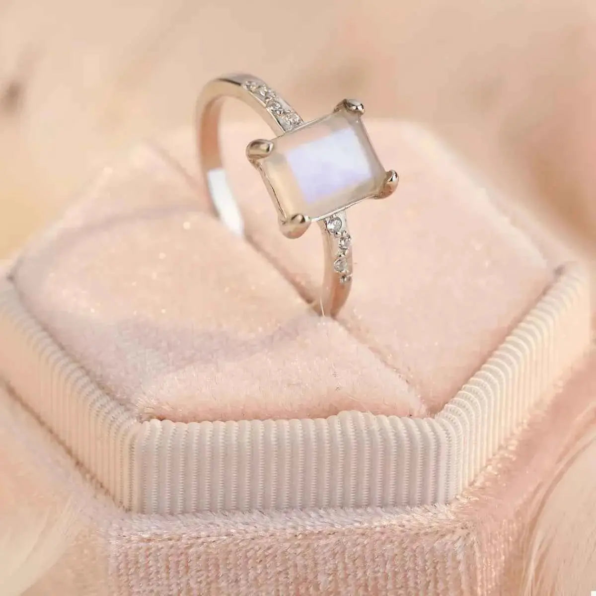 925 Sterling Silver Zircon Rectangle Ring