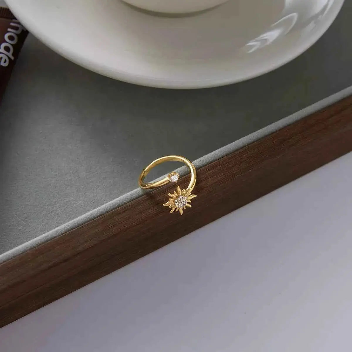 18K Gold-Plated Zircon Sun Bypass Ring