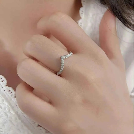 925 Sterling Silver V-Shaped Ring