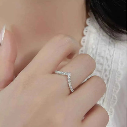 925 Sterling Silver V-Shaped Ring