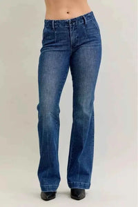 Full Size Plus Size Bootcut Jeans for Women with Mid Rise and Welt Pockets - Perfect Fit and Style