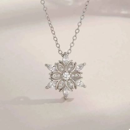925 Sterling Silver Zircon Snowflake Necklace