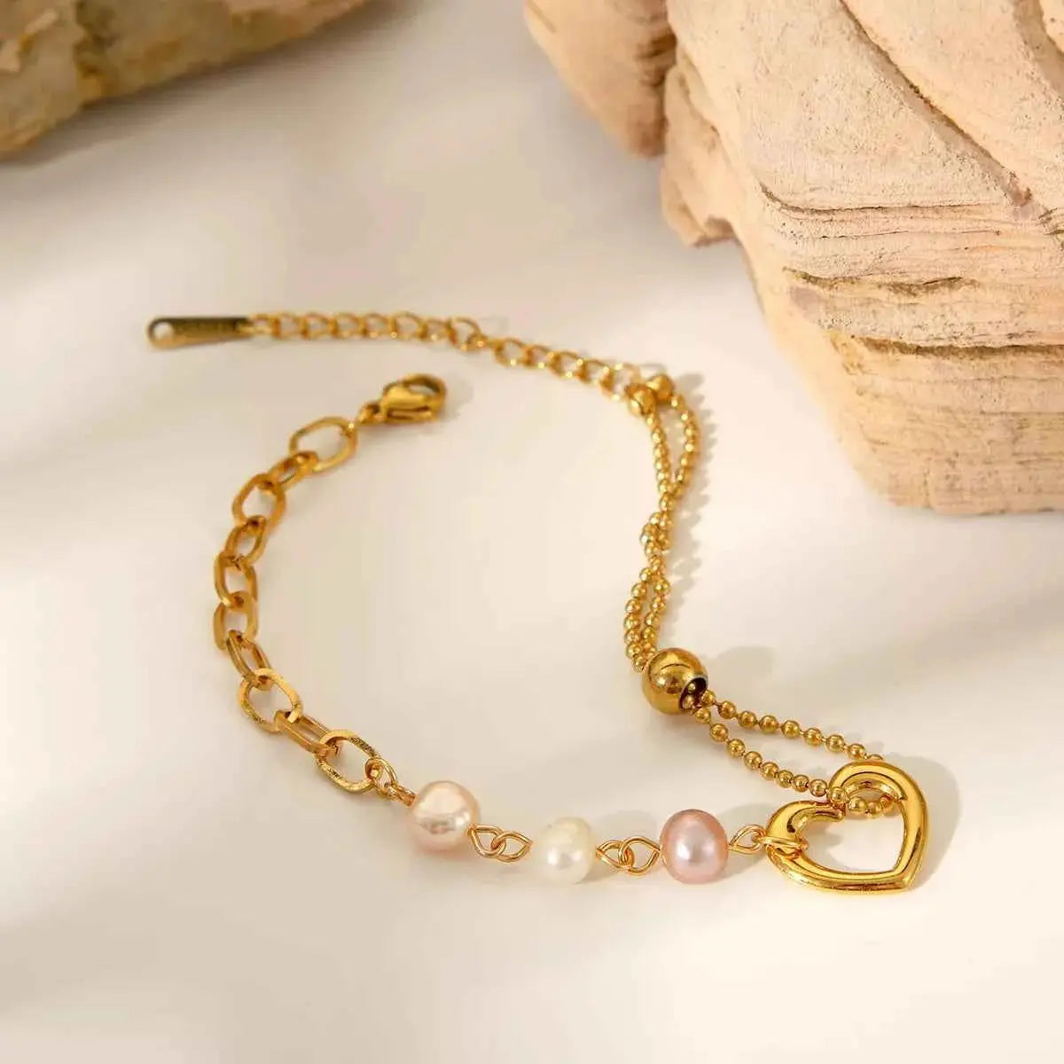 18K Gold-Plated Heart Pearl Bracelet