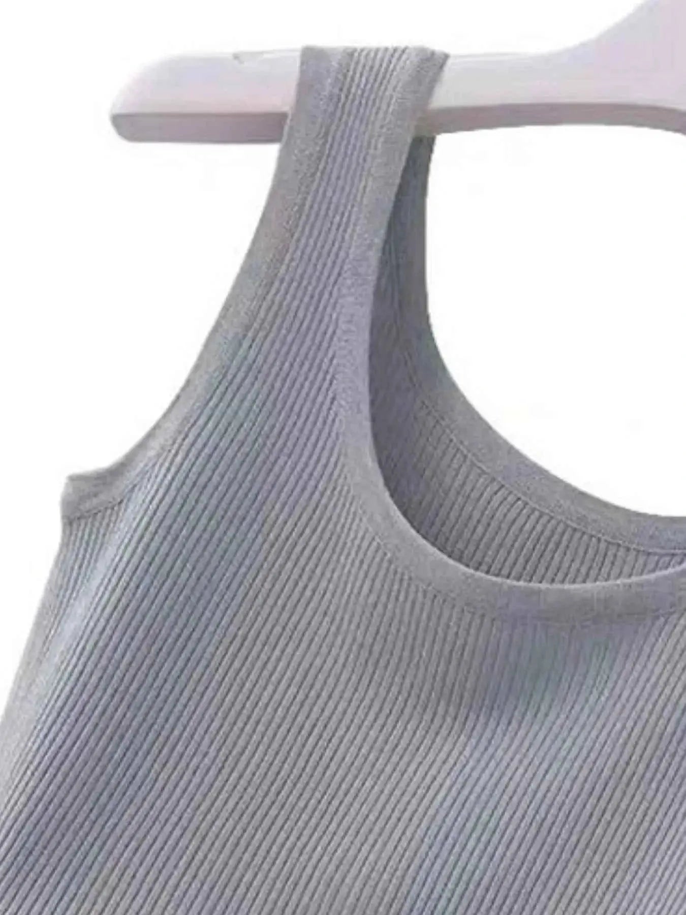 Plus Size Ribbed Knit Scoop Neck Tank Top