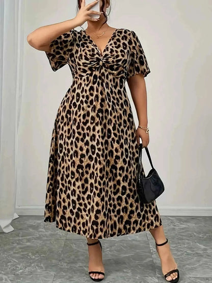 Plus Size Twisted Front Leopard Short Sleeve Dress