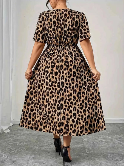 Plus Size Twisted Front Leopard Short Sleeve Dress